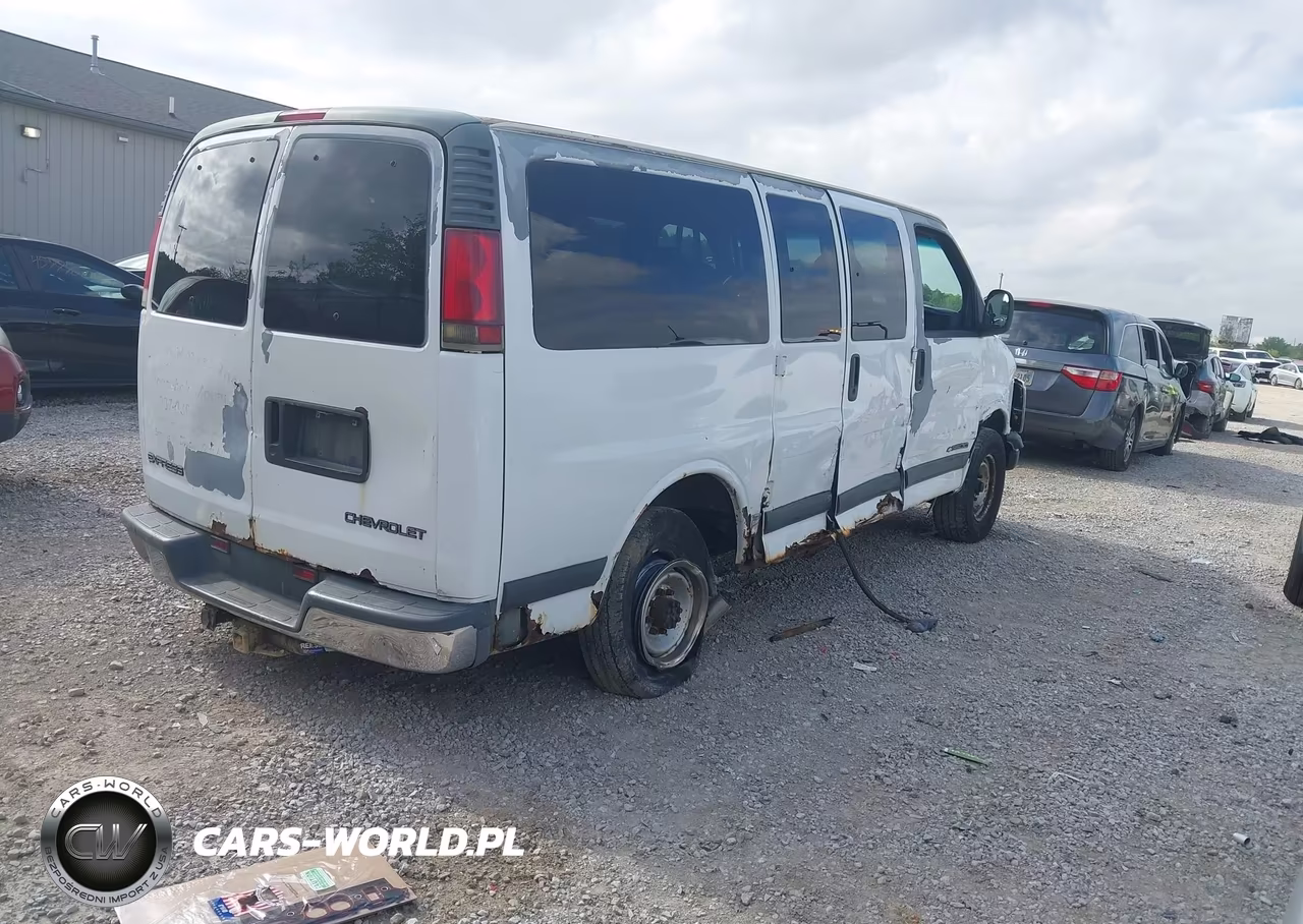 1998 Chevrolet Express Van G3500 VIN:1GNHG35J5W1049559 - 4