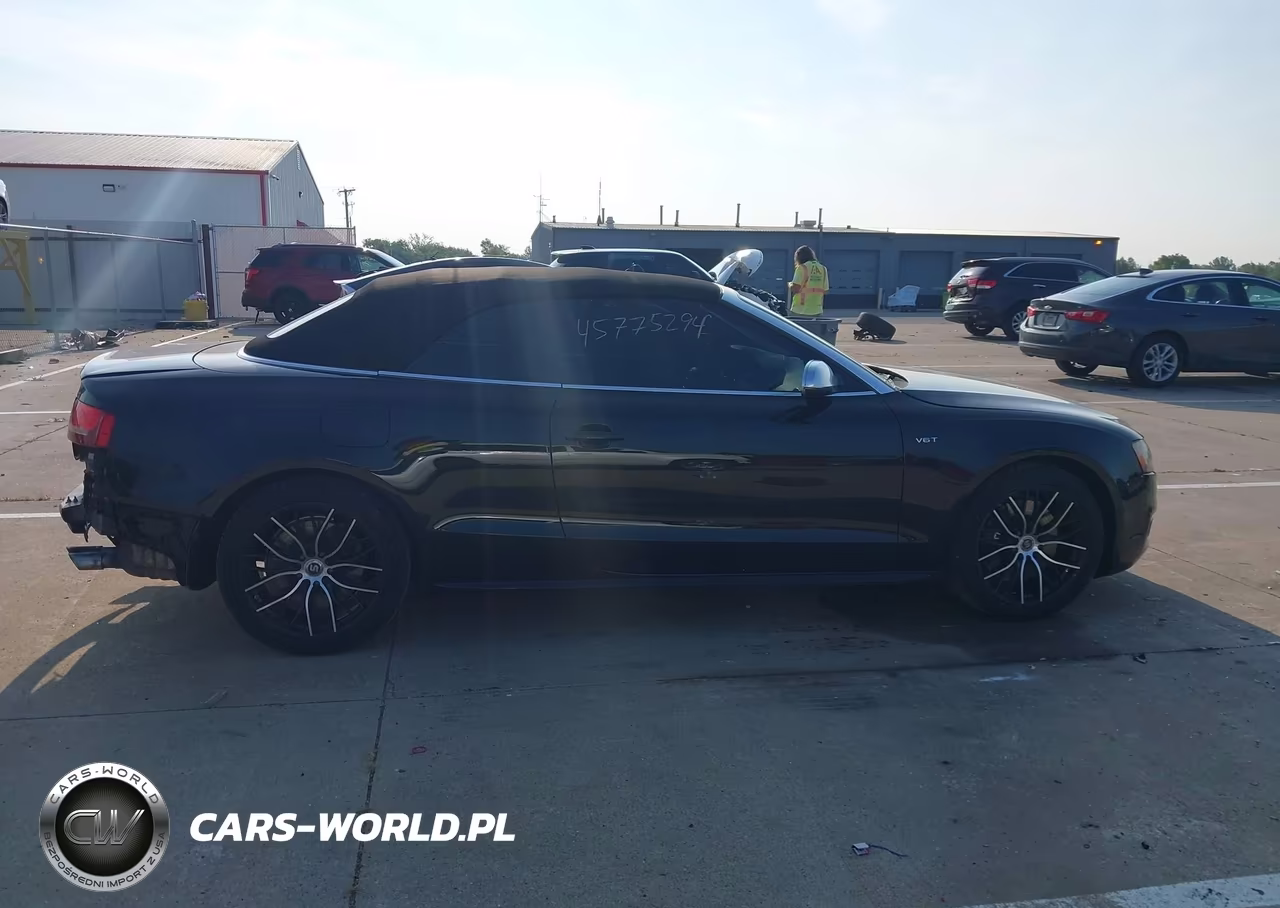 2012 Audi S5 Premium Plus VIN:WAUCGAFH0CN006073 - 13