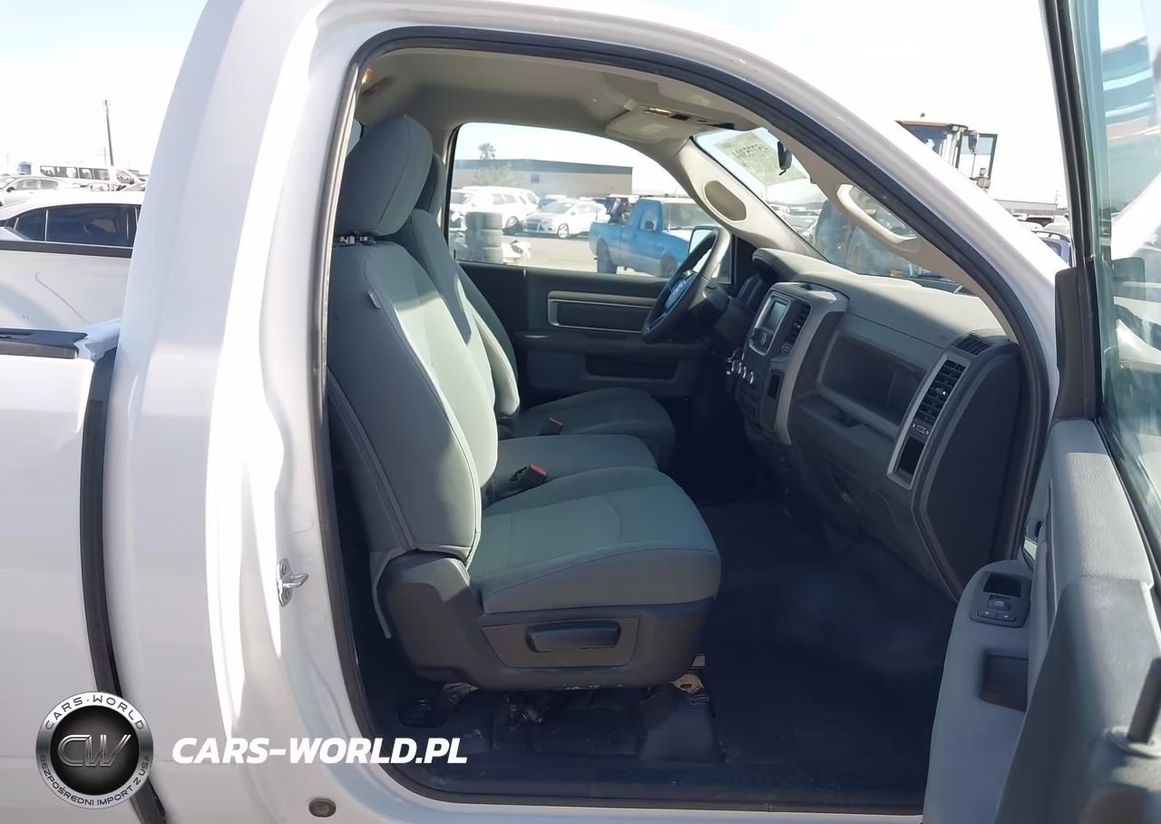 2019 Ram 1500 Classic Tradesman 4X2 8' Box VIN:3C6JR6DG9KG503875 - 5