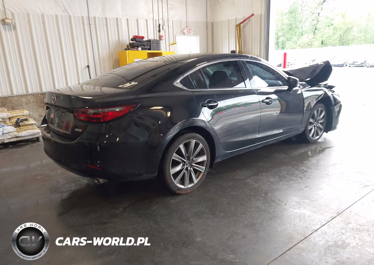 2018 Mazda Mazda6 Touring VIN:JM1GL1VM1J1306109 - 4