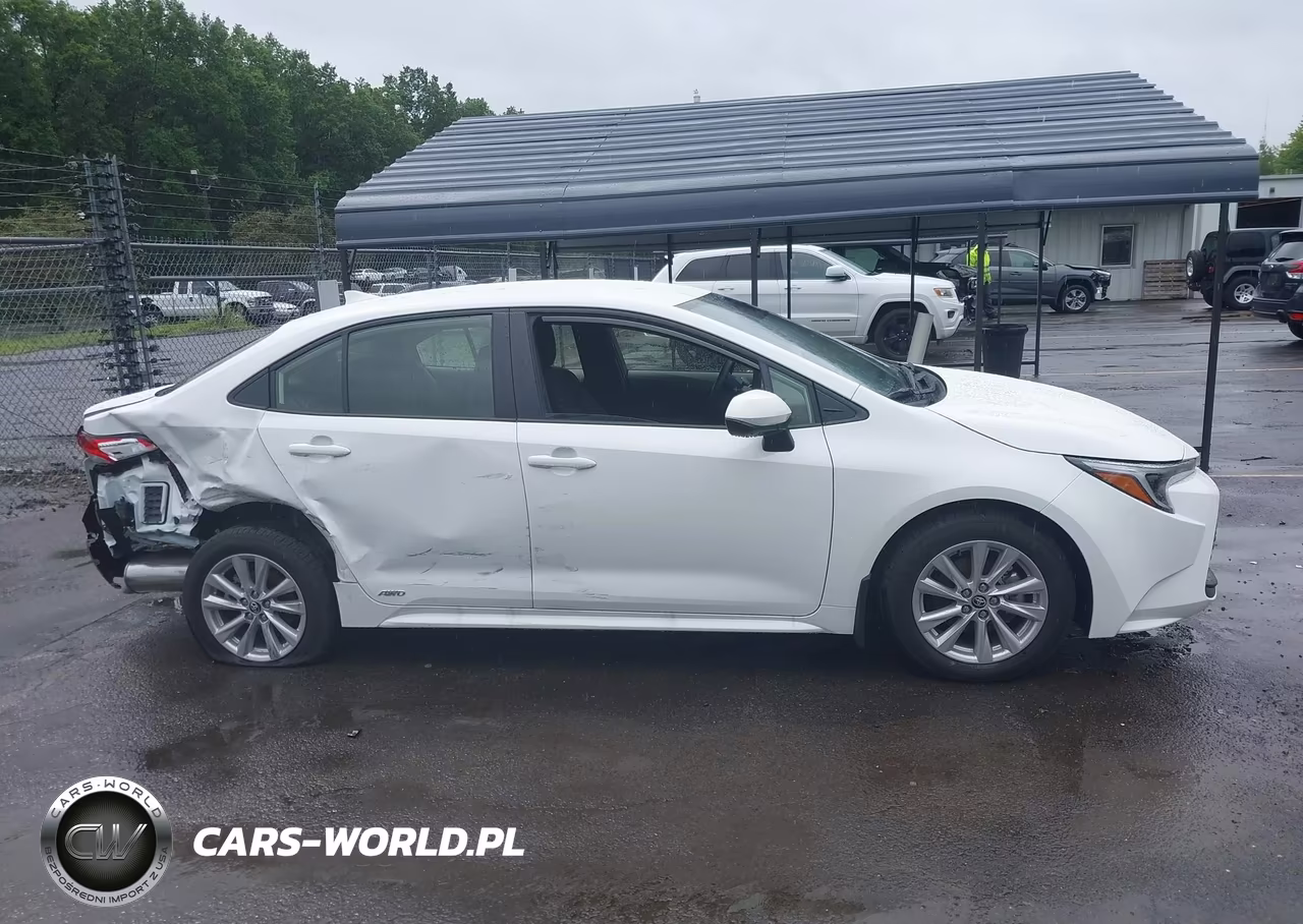 2026 Toyota Corolla Hybrid Hybrid Le VIN:JTDBDMHE8T3036798 - 14