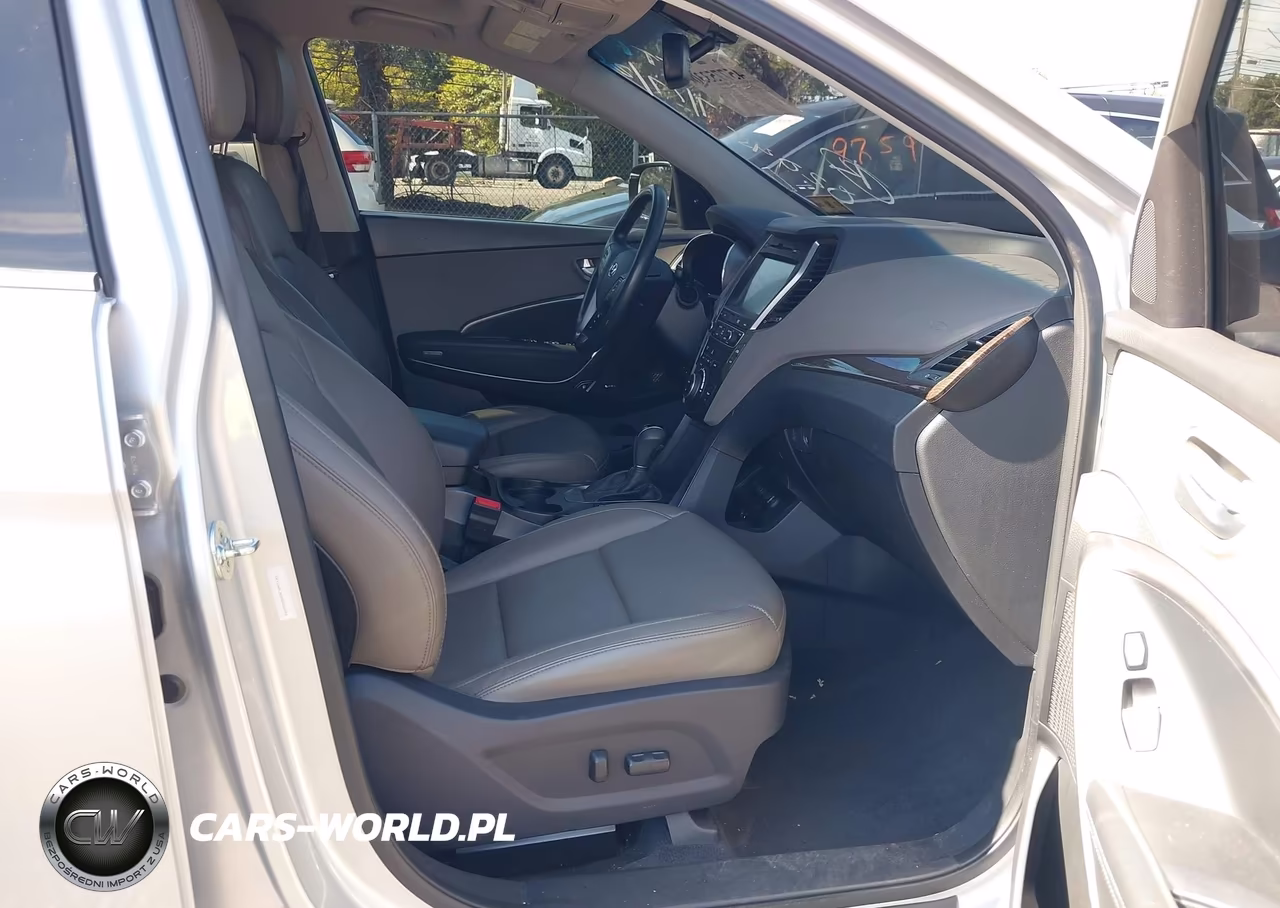 2017 Hyundai Santa Fe Sport 2.0T Ultimate VIN:5XYZWDLA0HG502045 - 5