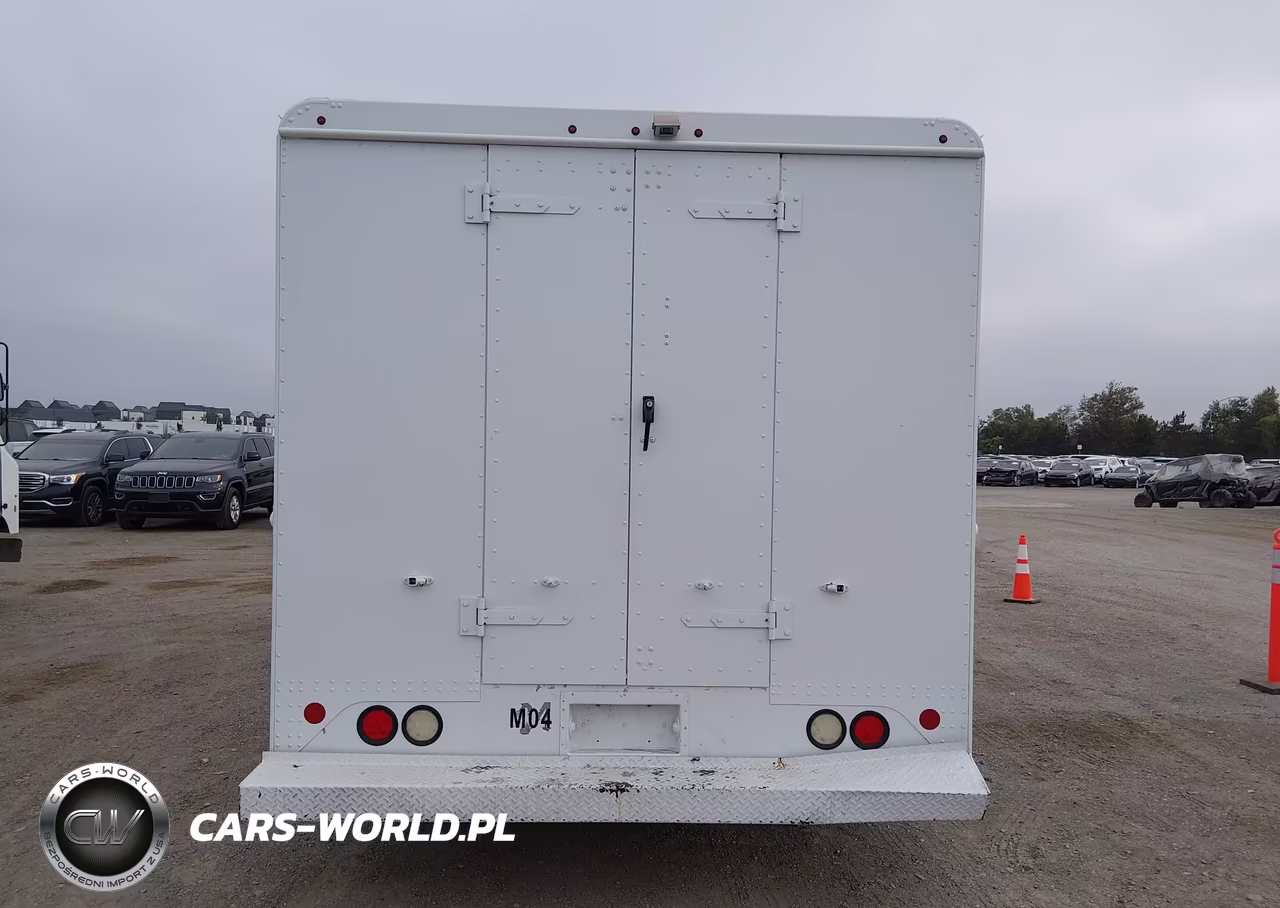 2016 Ford E-350 Stripped VIN:1FC3E3KS8GDC55366 - 16