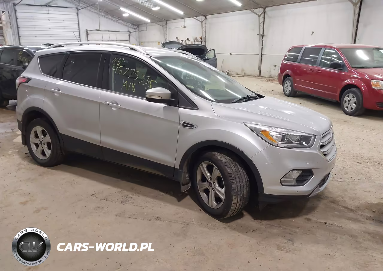 2018 Ford Escape Titanium – zdjęcie 1 z 17