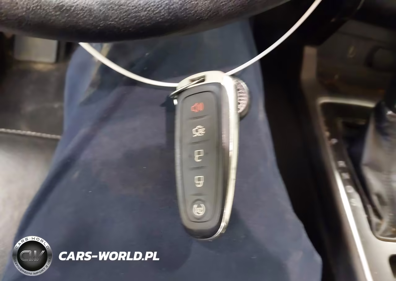2018 Ford Escape Titanium VIN:1FMCU9J92JUD27251 - 11