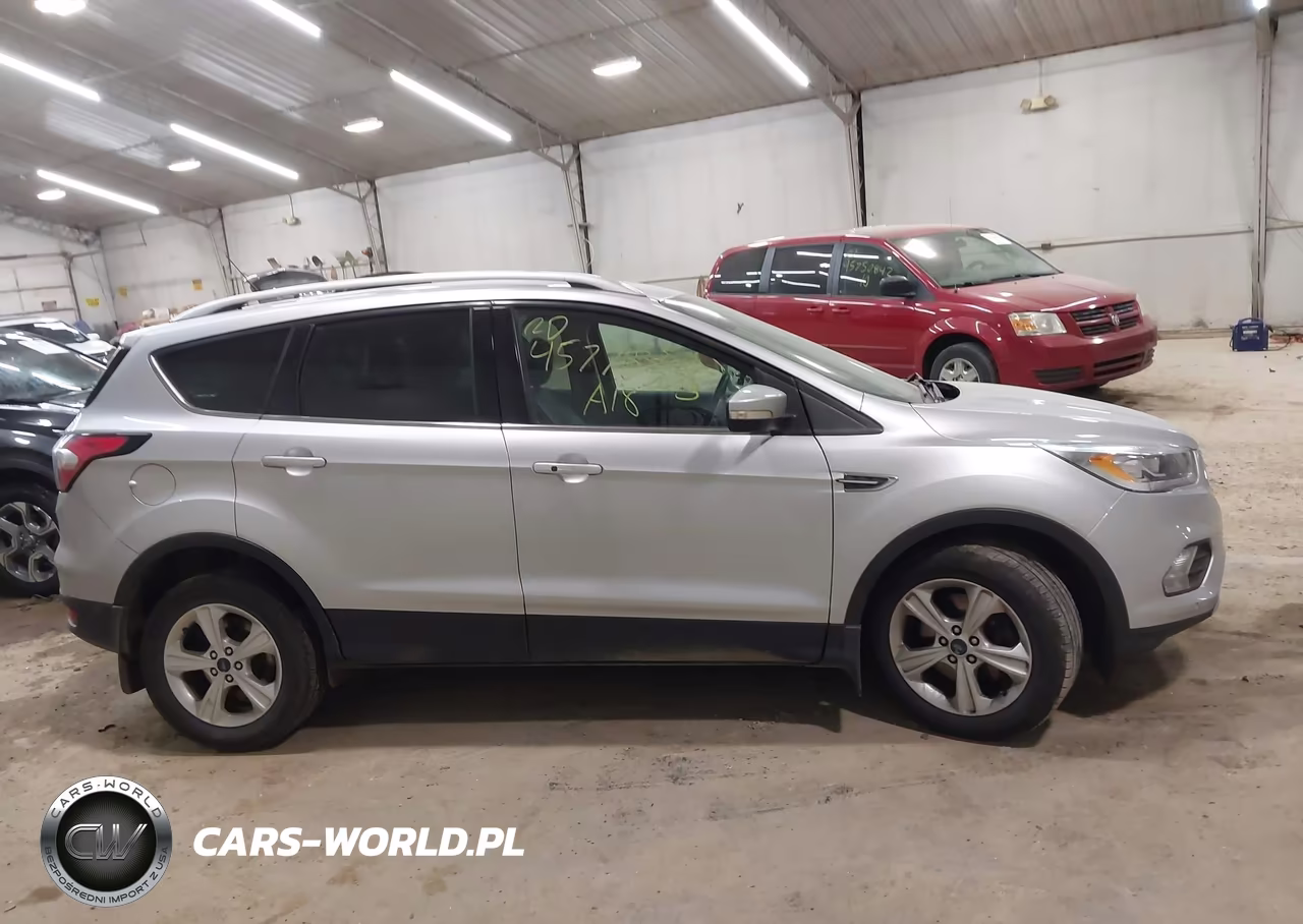 2018 Ford Escape Titanium VIN:1FMCU9J92JUD27251 - 14
