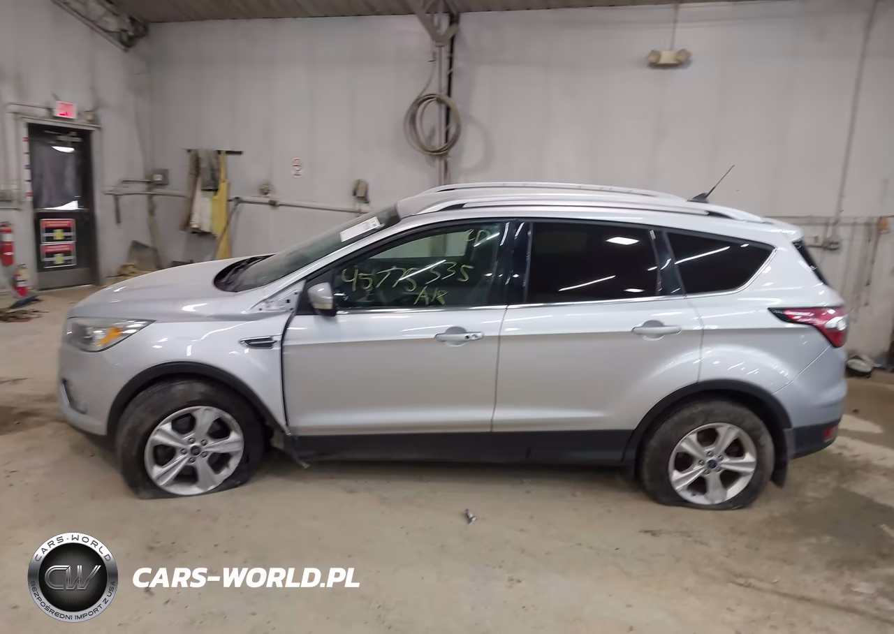 2018 Ford Escape Titanium VIN:1FMCU9J92JUD27251 - 15
