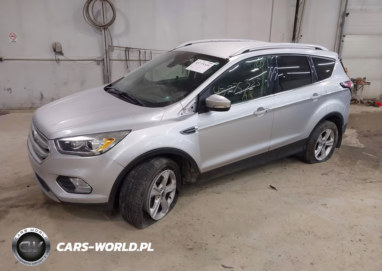 2018 Ford Escape Titanium VIN:1FMCU9J92JUD27251 - 2