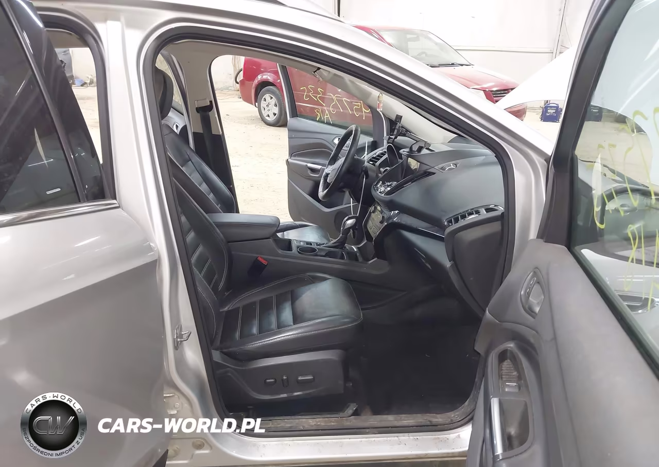 2018 Ford Escape Titanium VIN:1FMCU9J92JUD27251 - 5
