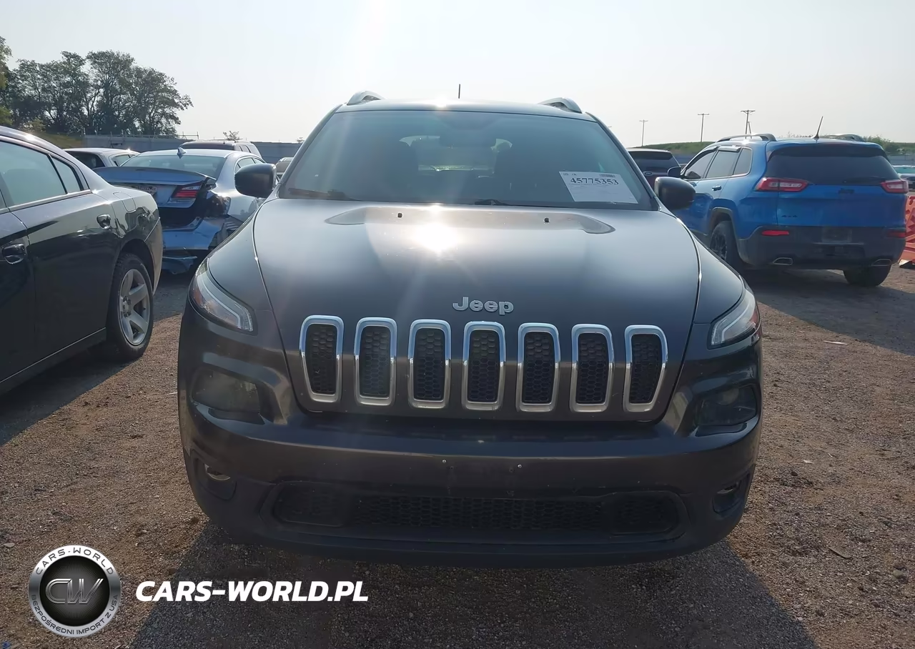 2016 Jeep Cherokee Latitude VIN:1C4PJMCS3GW235970 - 12