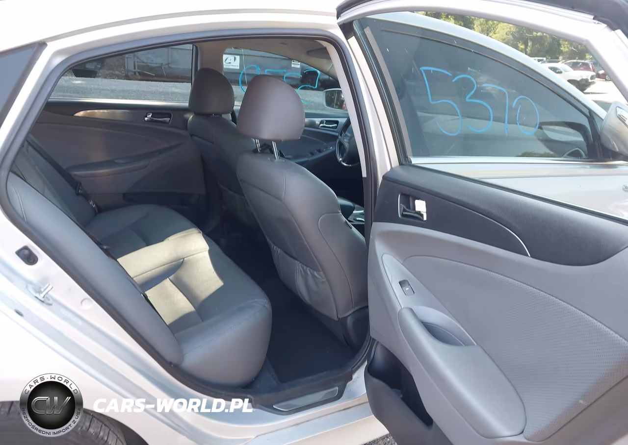 2014 Hyundai Sonata Hybrid Limited VIN:KMHEC4A46EA109968 - 8