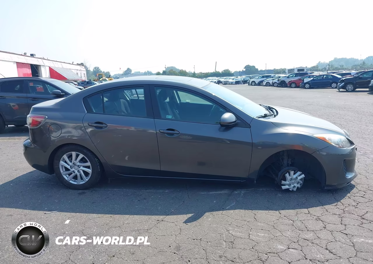 2012 Mazda Mazda3 I Touring VIN:JM1BL1V89C1528283 - 14