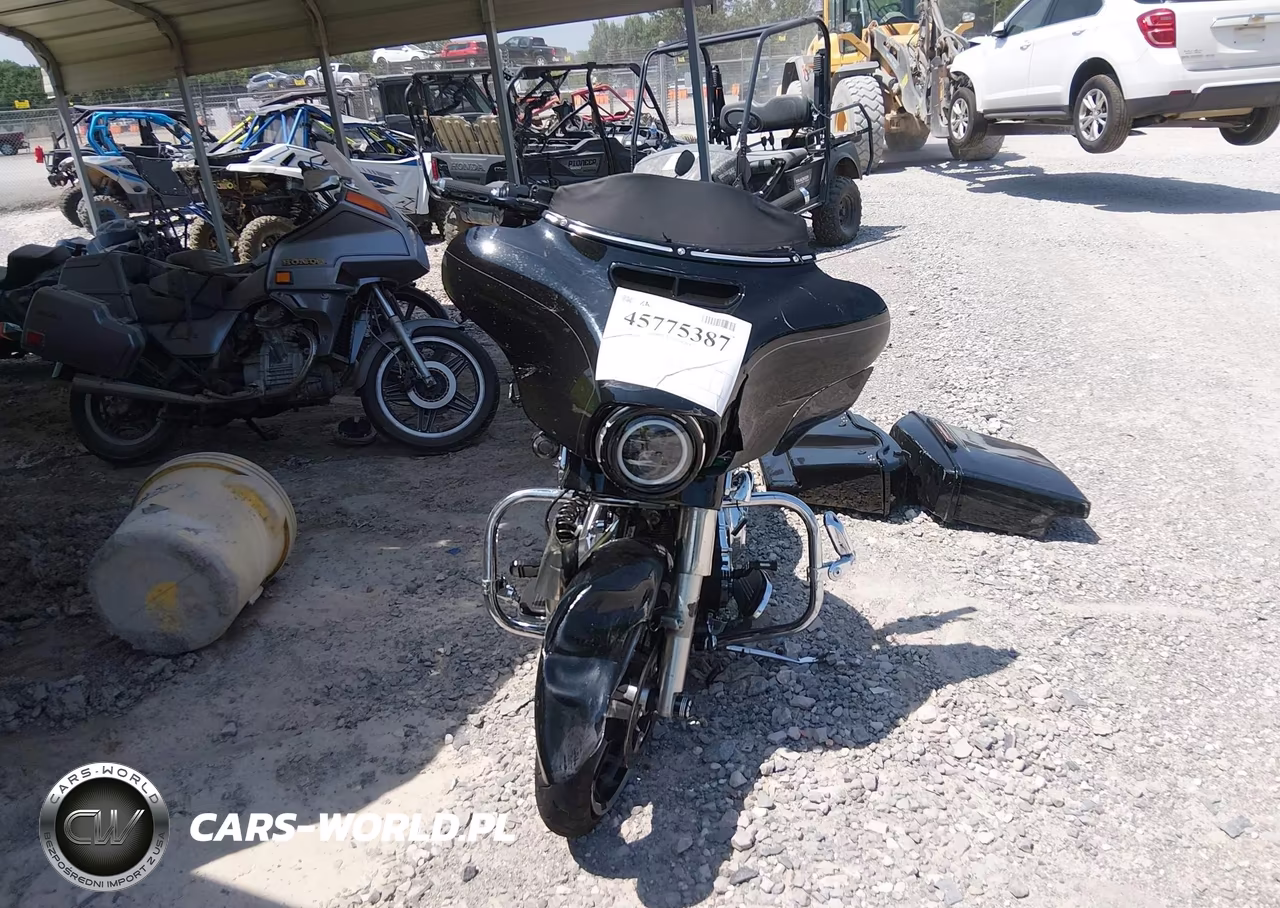 2015 Harley-Davidson Flhxs Street Glide Special VIN:1HD1KRM14FB618620 - 5
