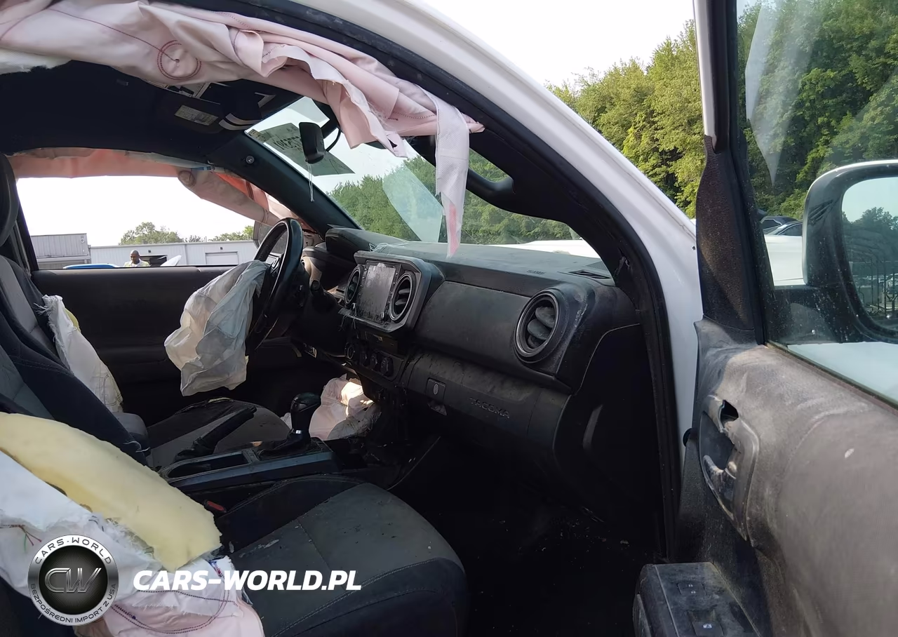 2021 Toyota Tacoma Trd Sport VIN:3TYCZ5AN6MT031738 - 5
