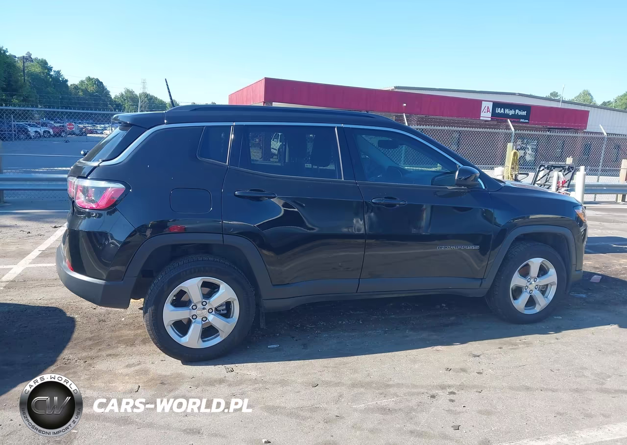2017 Jeep New Compass Latitude 4X4 VIN:3C4NJDBBXHT607207 - 13
