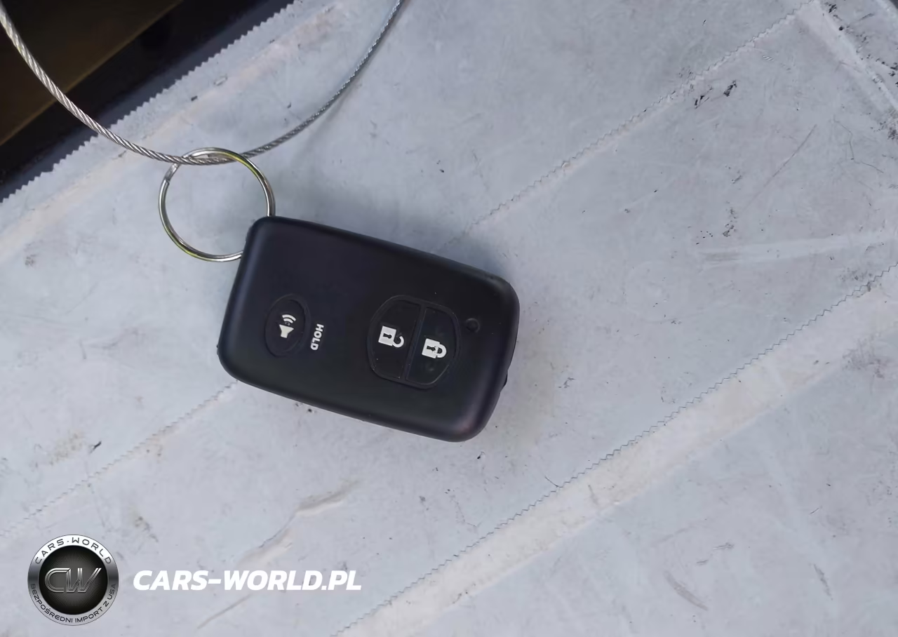 2005 Toyota Prius VIN:JTDKB20U957034681 - 11