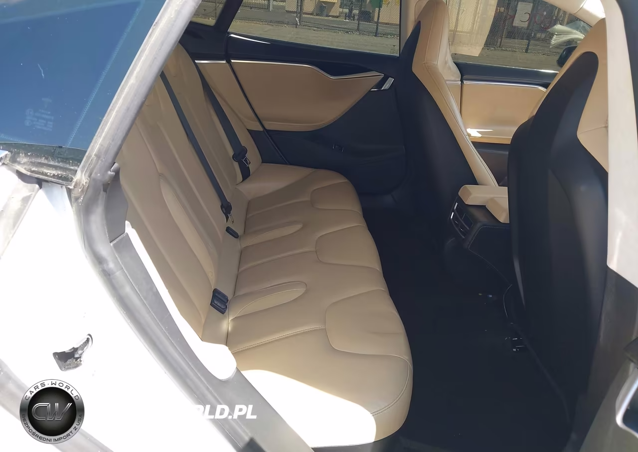 2014 Tesla Model S P85 VIN:5YJSA1H18EFP35083 - 8