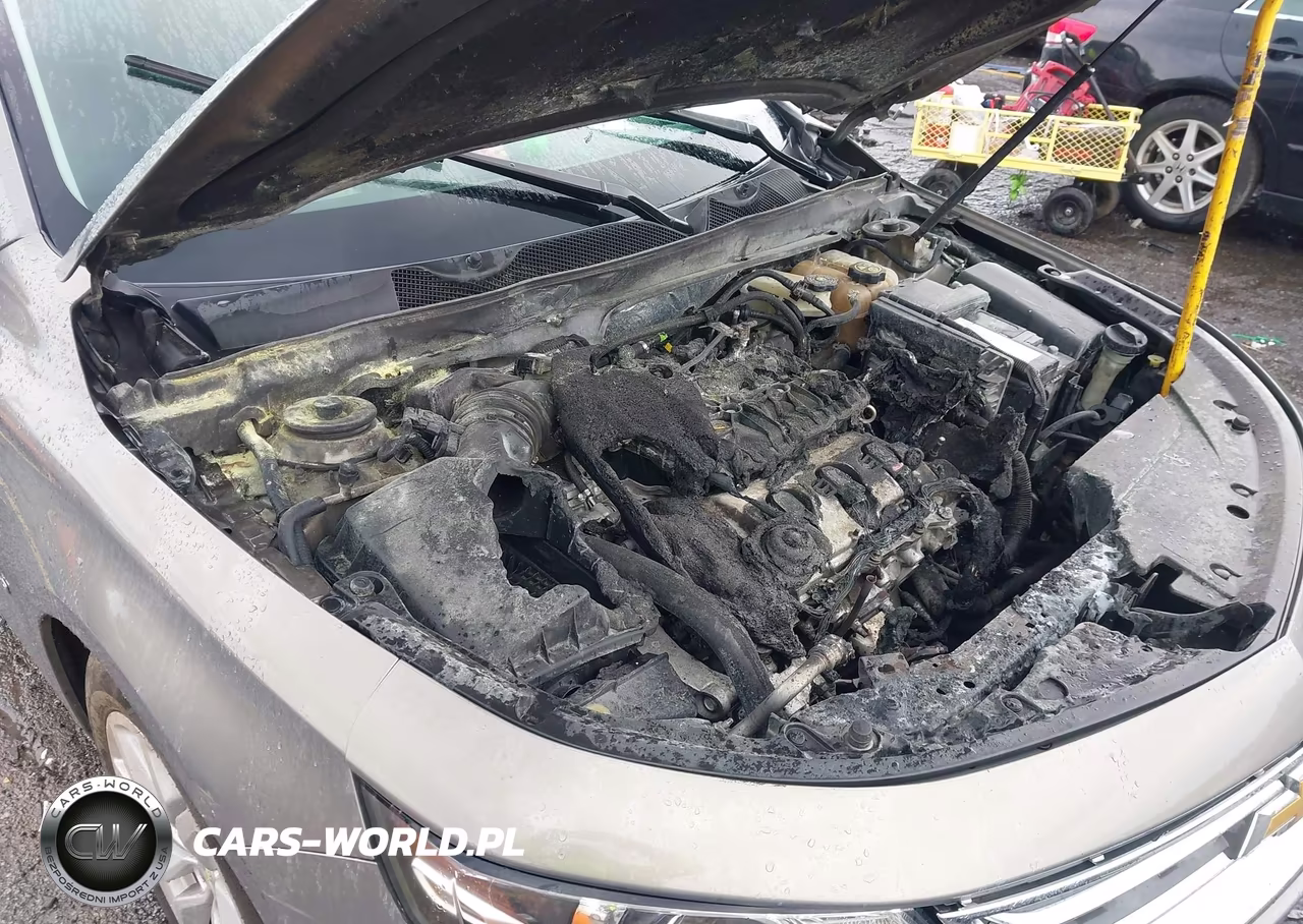 2017 Chevrolet Impala 1Lt VIN:2G1105S35H9187495 - 6