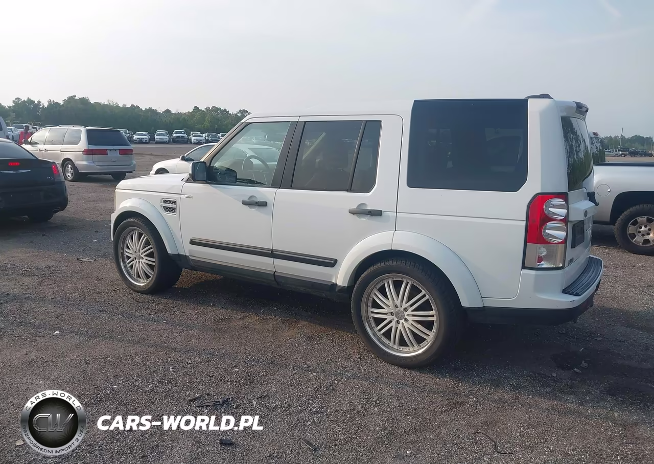 2011 Land Rover Lr4 VIN:SALAK2D48BA576173 - 3