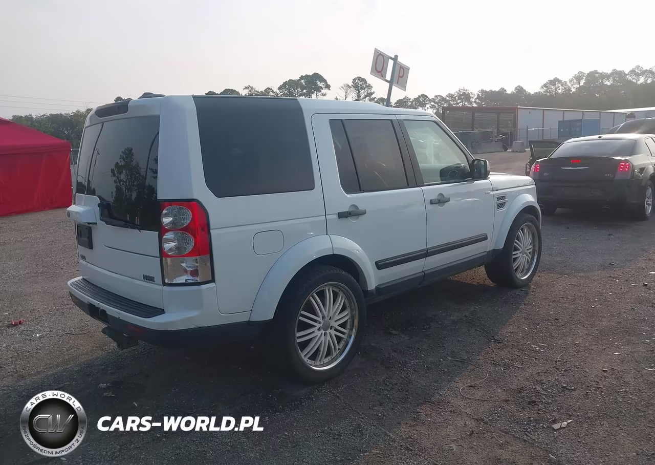 2011 Land Rover Lr4 VIN:SALAK2D48BA576173 - 4