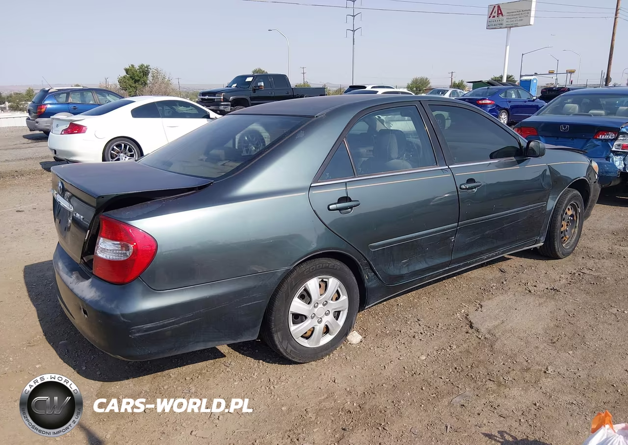 2003 Toyota Camry Le VIN:4T1BE32K33U782684 - 4