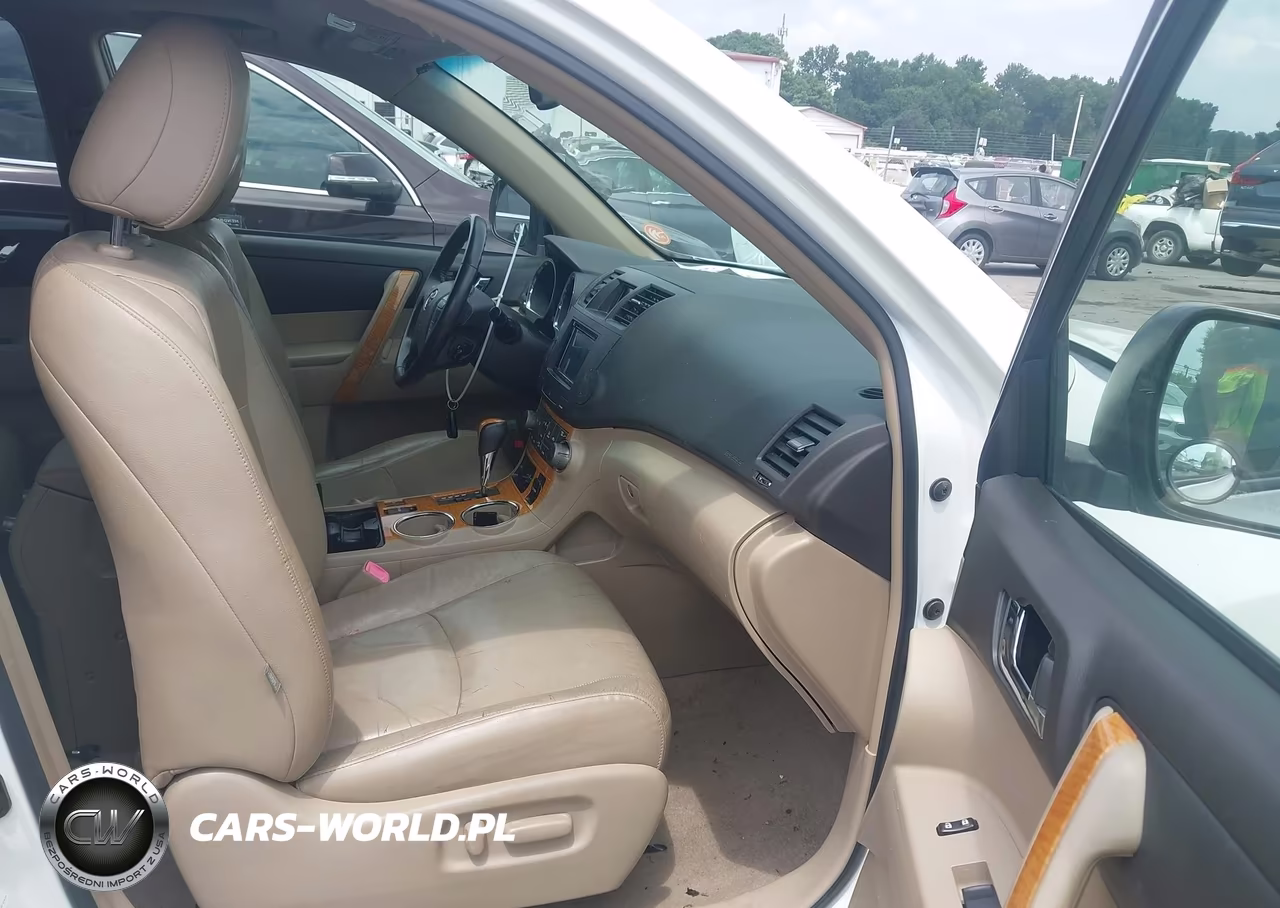 2010 Toyota Highlander Hybrid Limited V6 VIN:JTEJW3EH5A2043642 - 5
