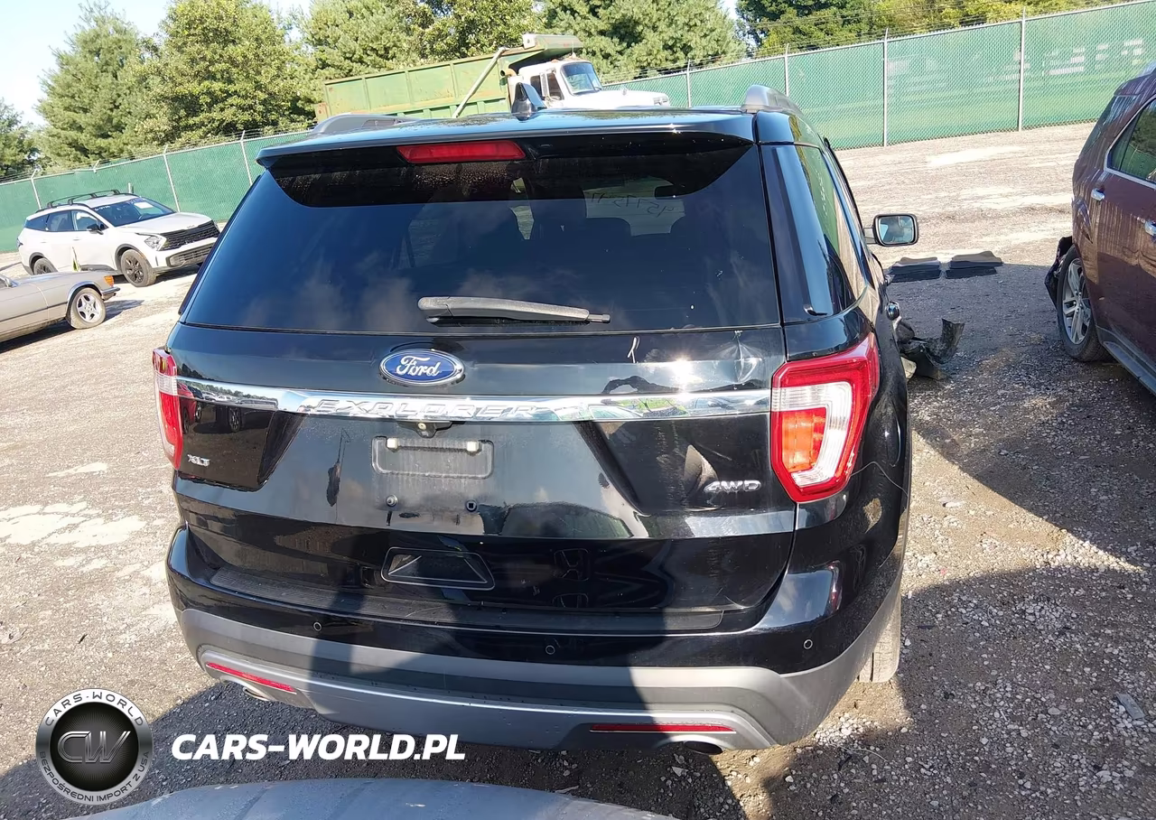 2016 Ford Explorer Xlt VIN:1FM5K8D84GGA98946 - 17