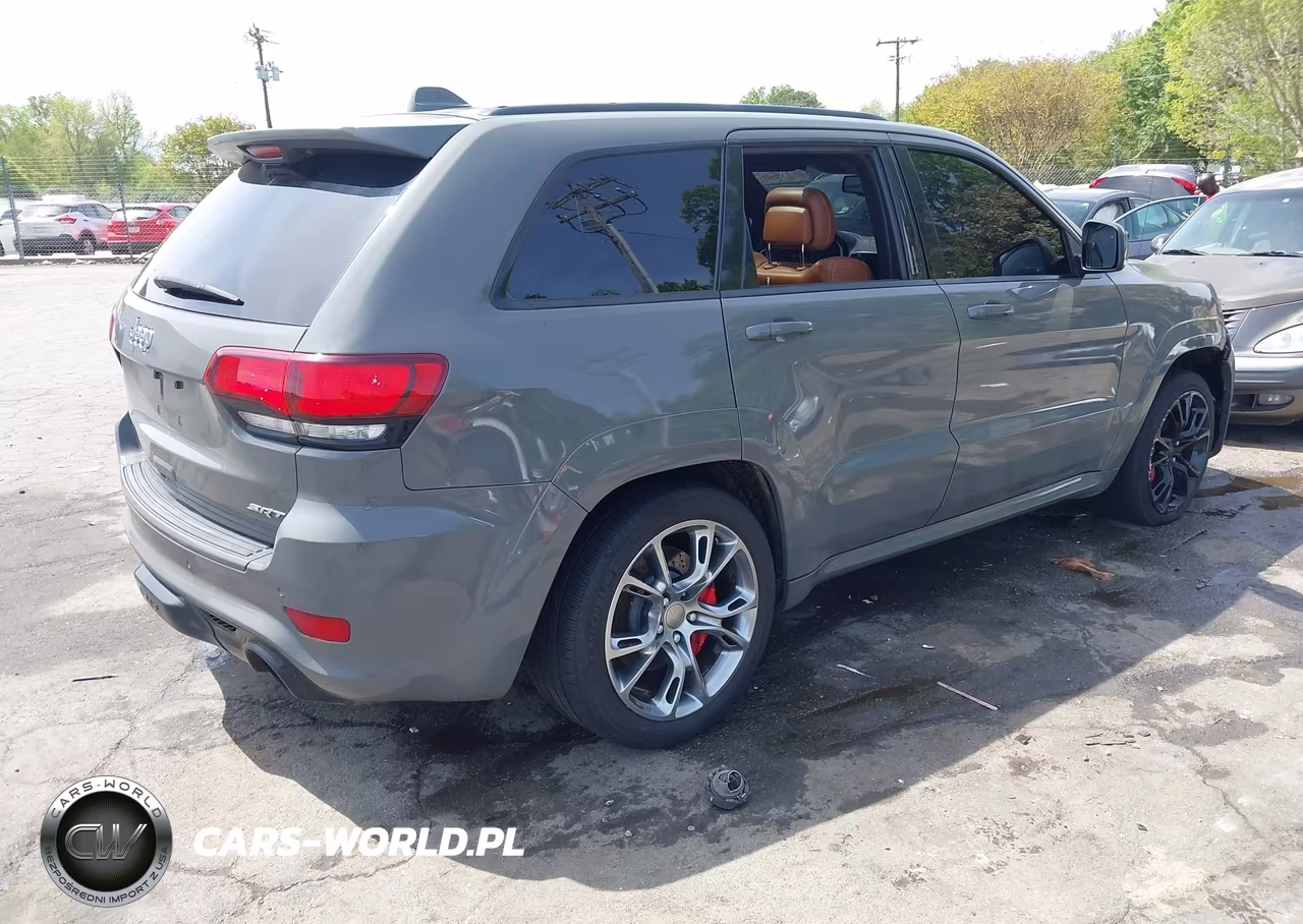 2014 Jeep Grand Cherokee Srt8 VIN:1C4RJFDJ1EC517310 - 4