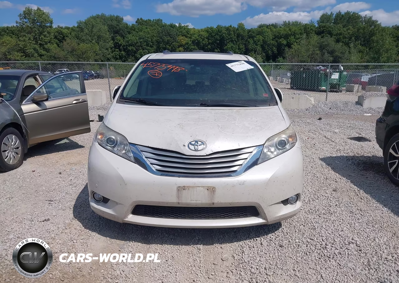 2014 Toyota Sienna Limited V6 7 Passenger VIN:5TDYK3DC8ES425313 - 12