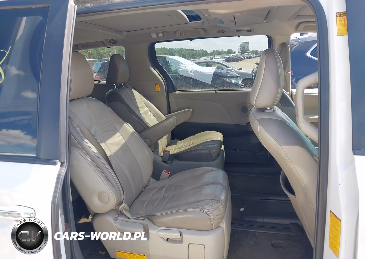 2014 Toyota Sienna Limited V6 7 Passenger VIN:5TDYK3DC8ES425313 - 8