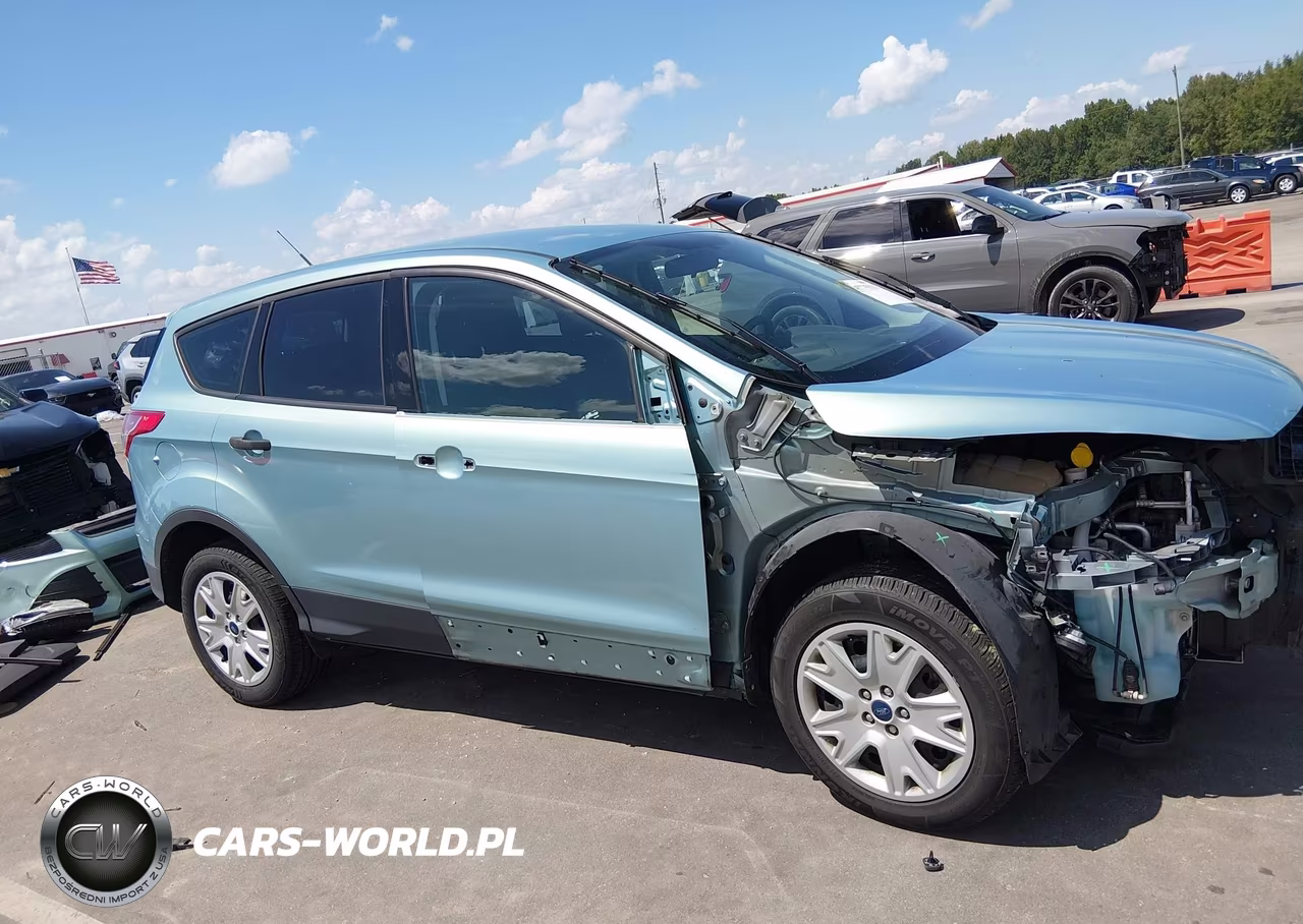 2013 Ford Escape S VIN:1FMCU0F75DUB44188 - 14