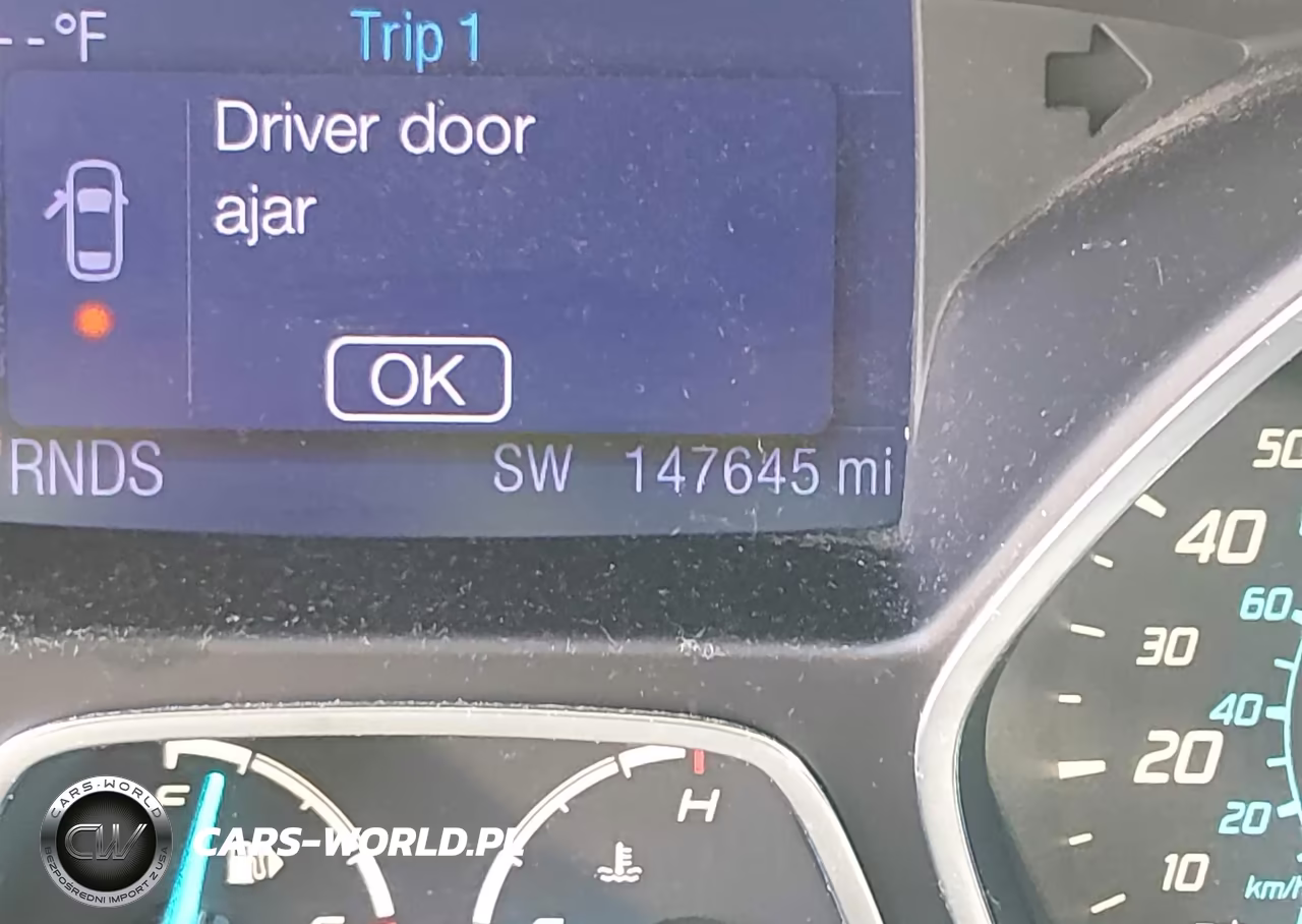 2013 Ford Escape S VIN:1FMCU0F75DUB44188 - 16