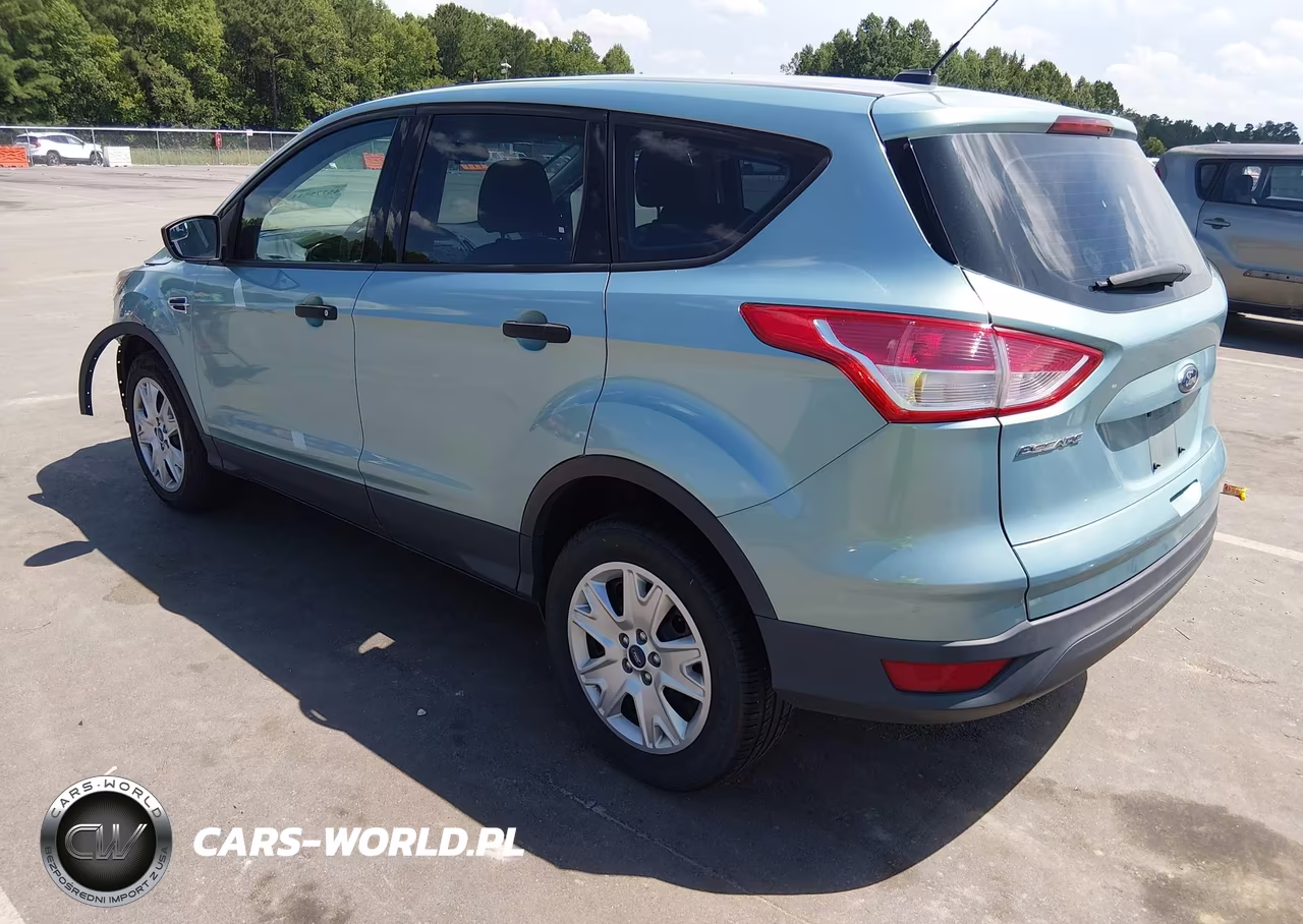 2013 Ford Escape S VIN:1FMCU0F75DUB44188 - 3