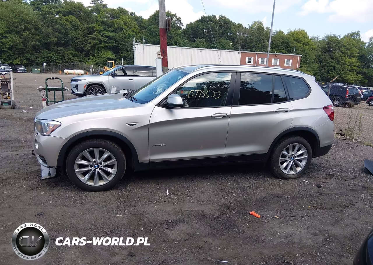 2015 BMW X3 xDrive28I VIN:5UXWX9C54F0D44233 - 14