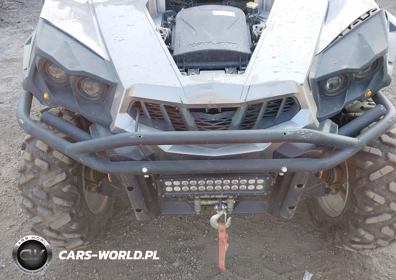 2013 Can-Am Commander 1000 Xt VIN:3JBKKXP1XDJ001450 - 17