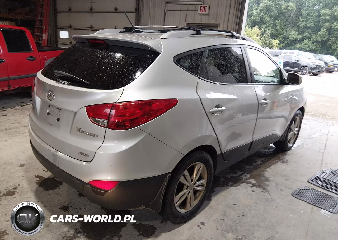 2012 Hyundai Tucson Gls VIN:KM8JUCAC0CU544185 - 4