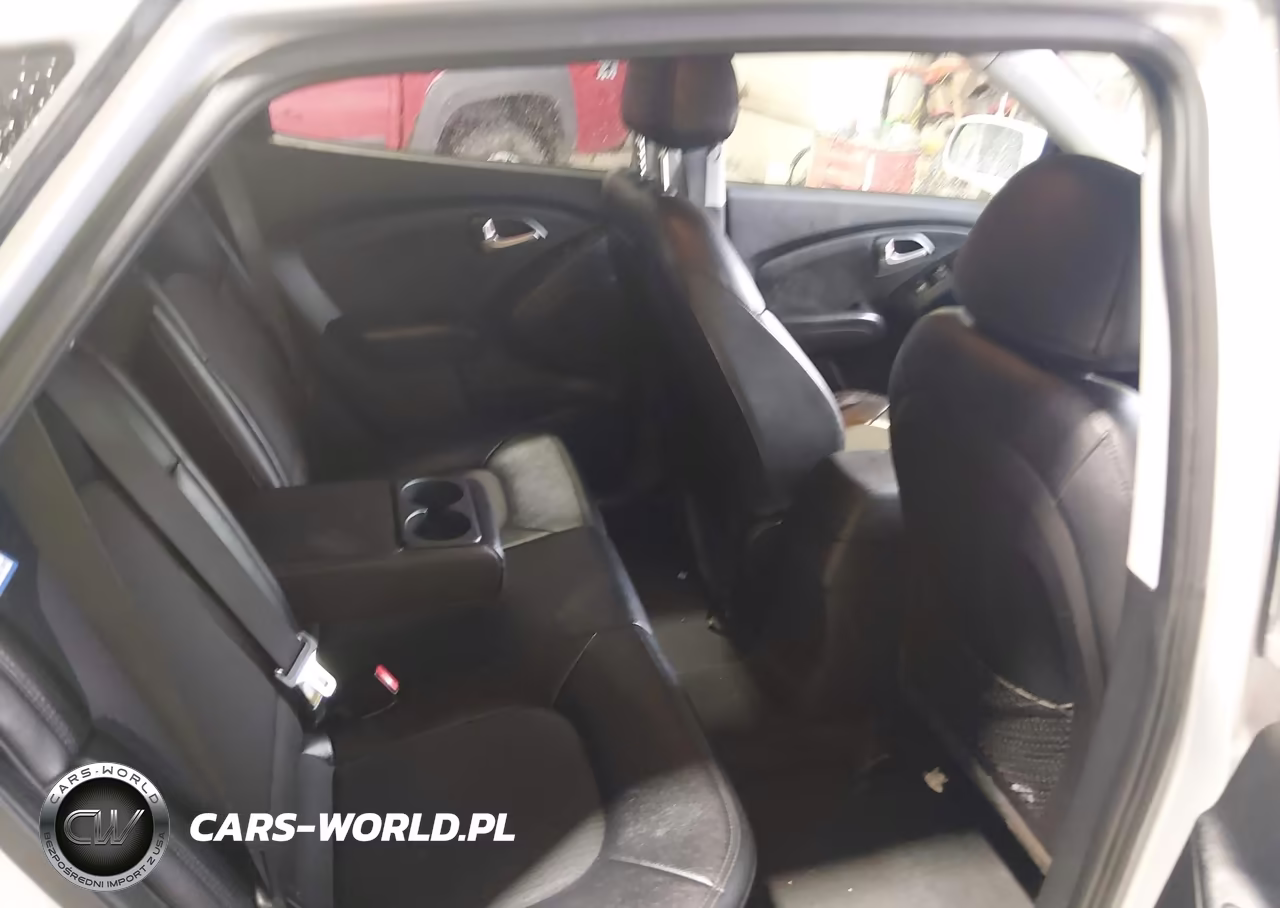 2012 Hyundai Tucson Gls VIN:KM8JUCAC0CU544185 - 8