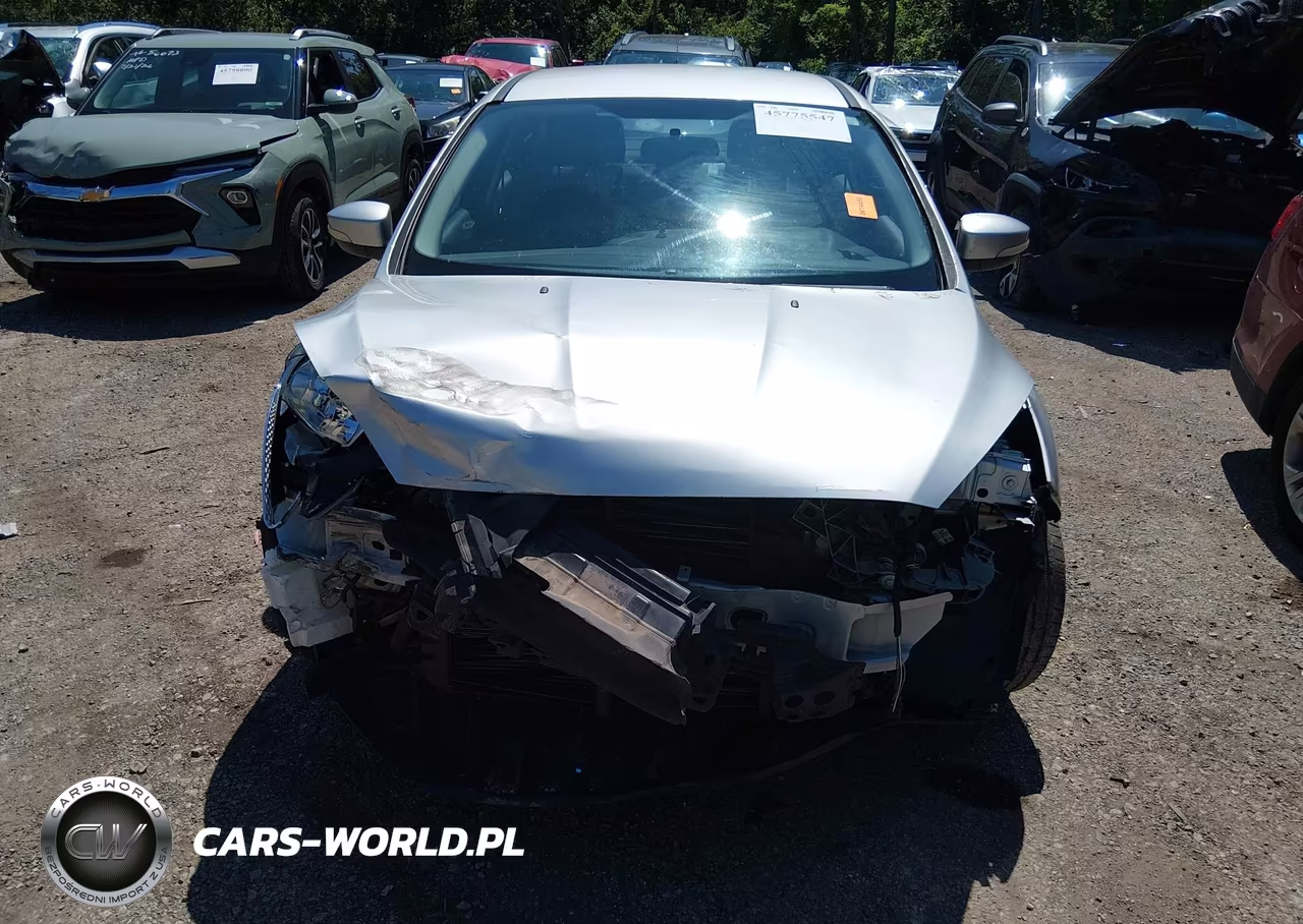 2016 Ford Focus Se VIN:1FADP3F20GL365848 - 12