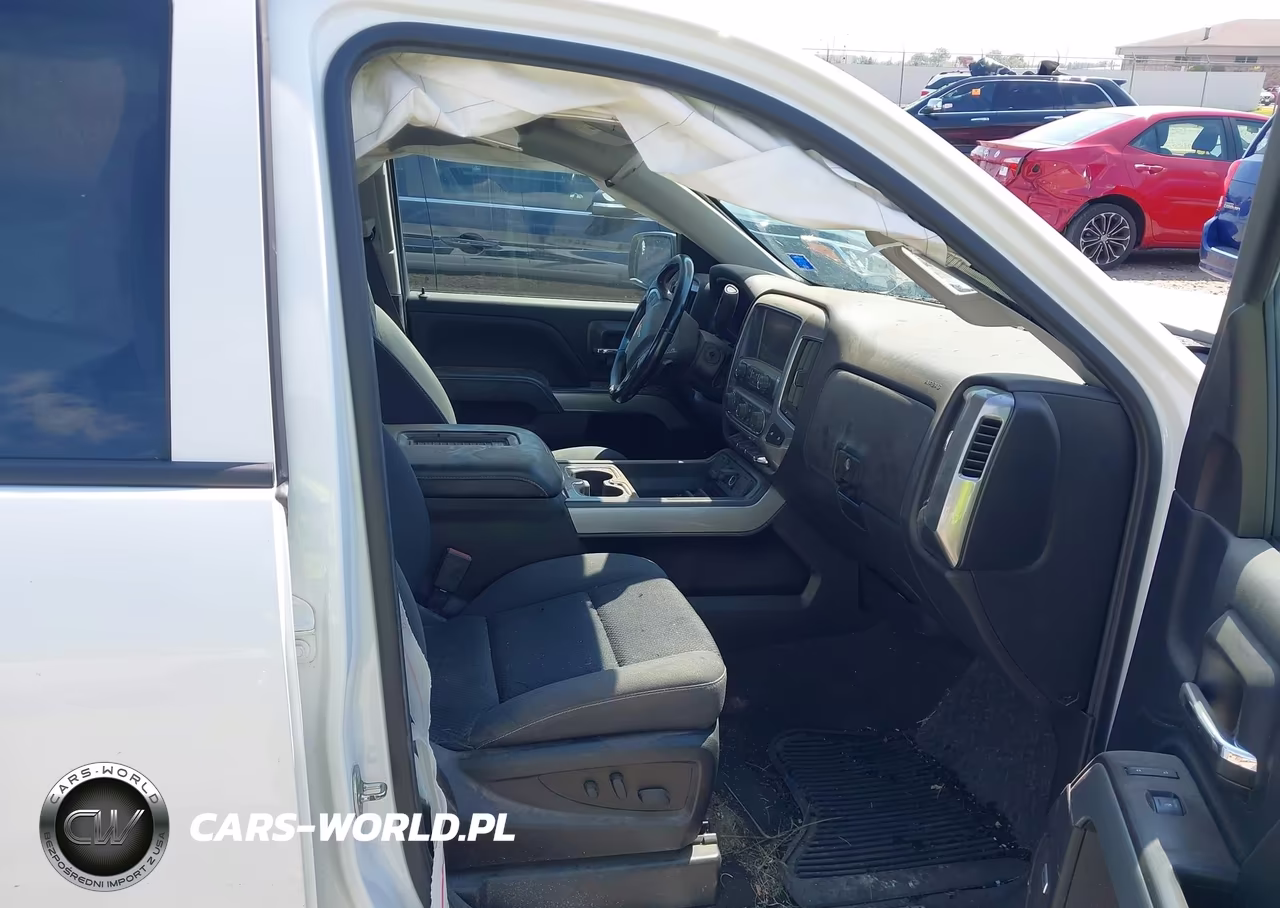 2018 Chevrolet Silverado 1500 2Lt VIN:1GCVKREC8JZ358712 - 5