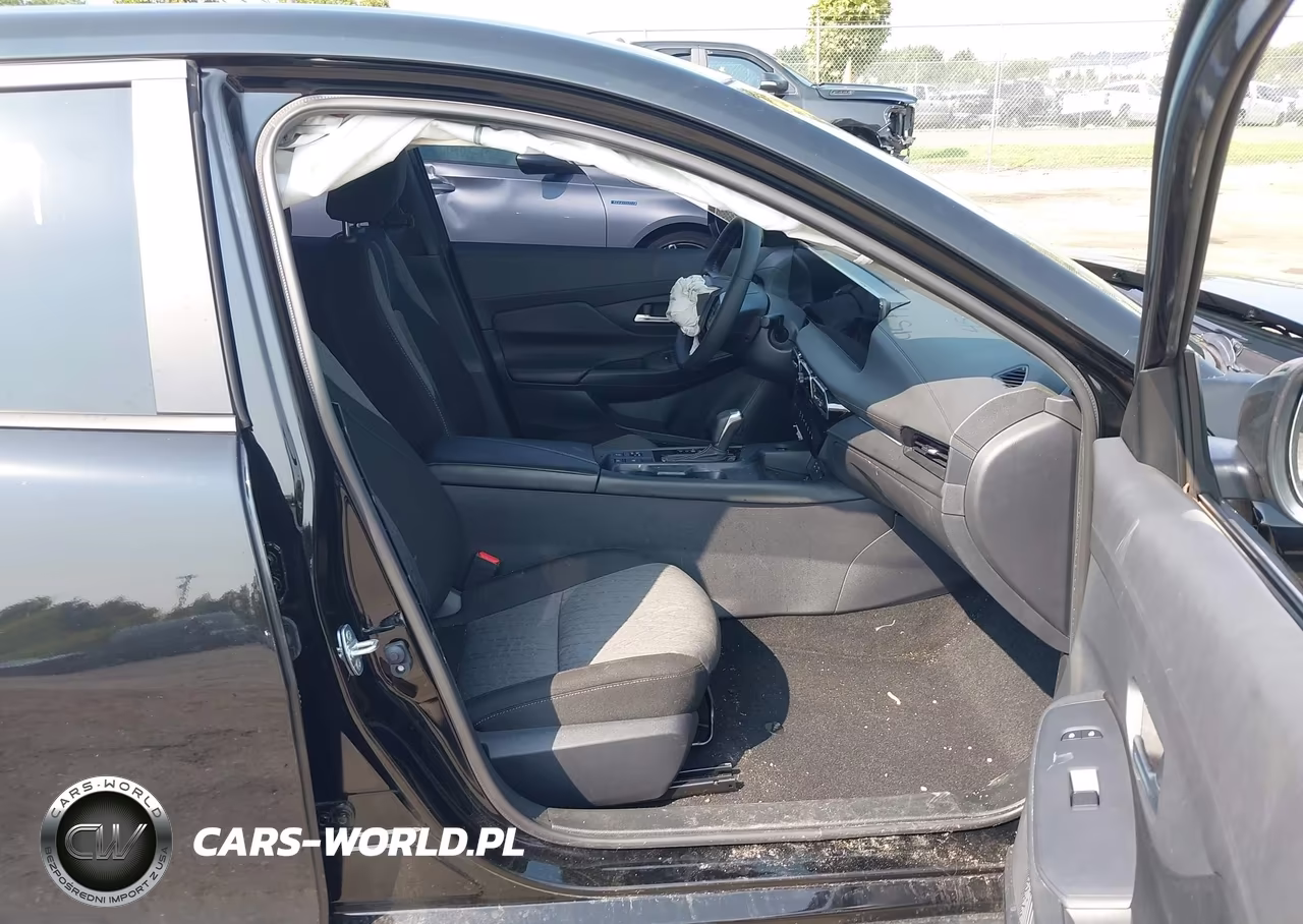 2026 Nissan Sentra Sv VIN:3N1AB9CV7TY264050 - 5
