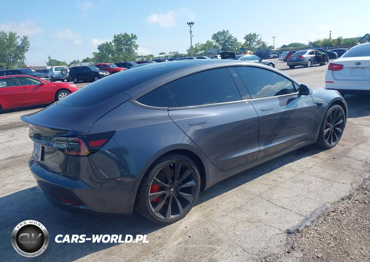 2019 Tesla Model 3 Long Range-Performance VIN:5YJ3E1EB9KF438423 - 4