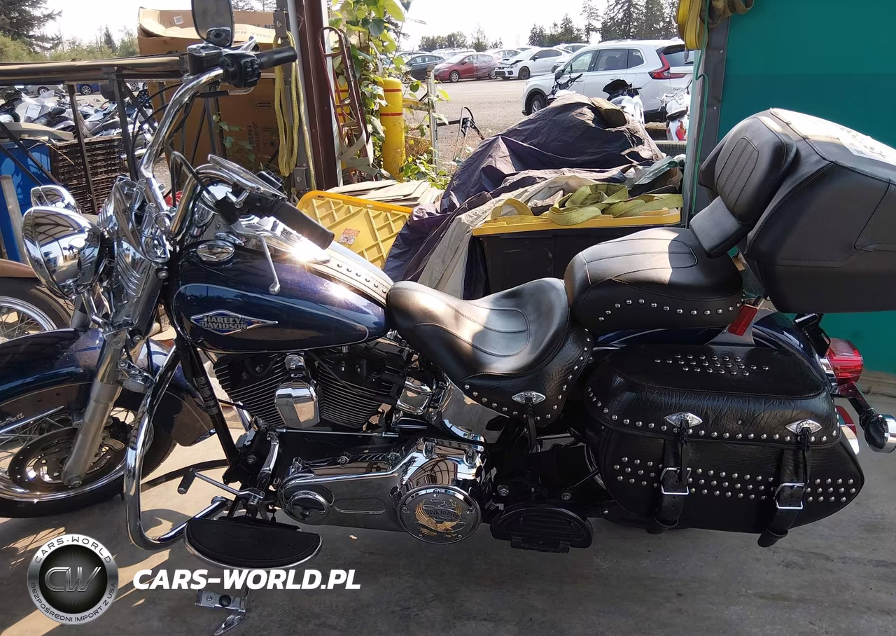 2012 Harley-Davidson Flstc Heritage Softail Classic VIN:1HD1BWV17CB015136 - 14