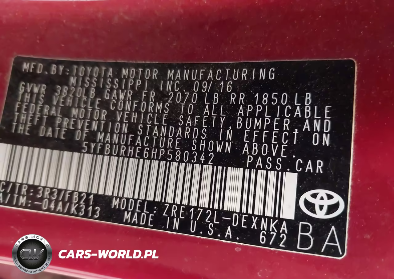 2017 Toyota Corolla Le VIN:5YFBURHE6HP580342 - 9