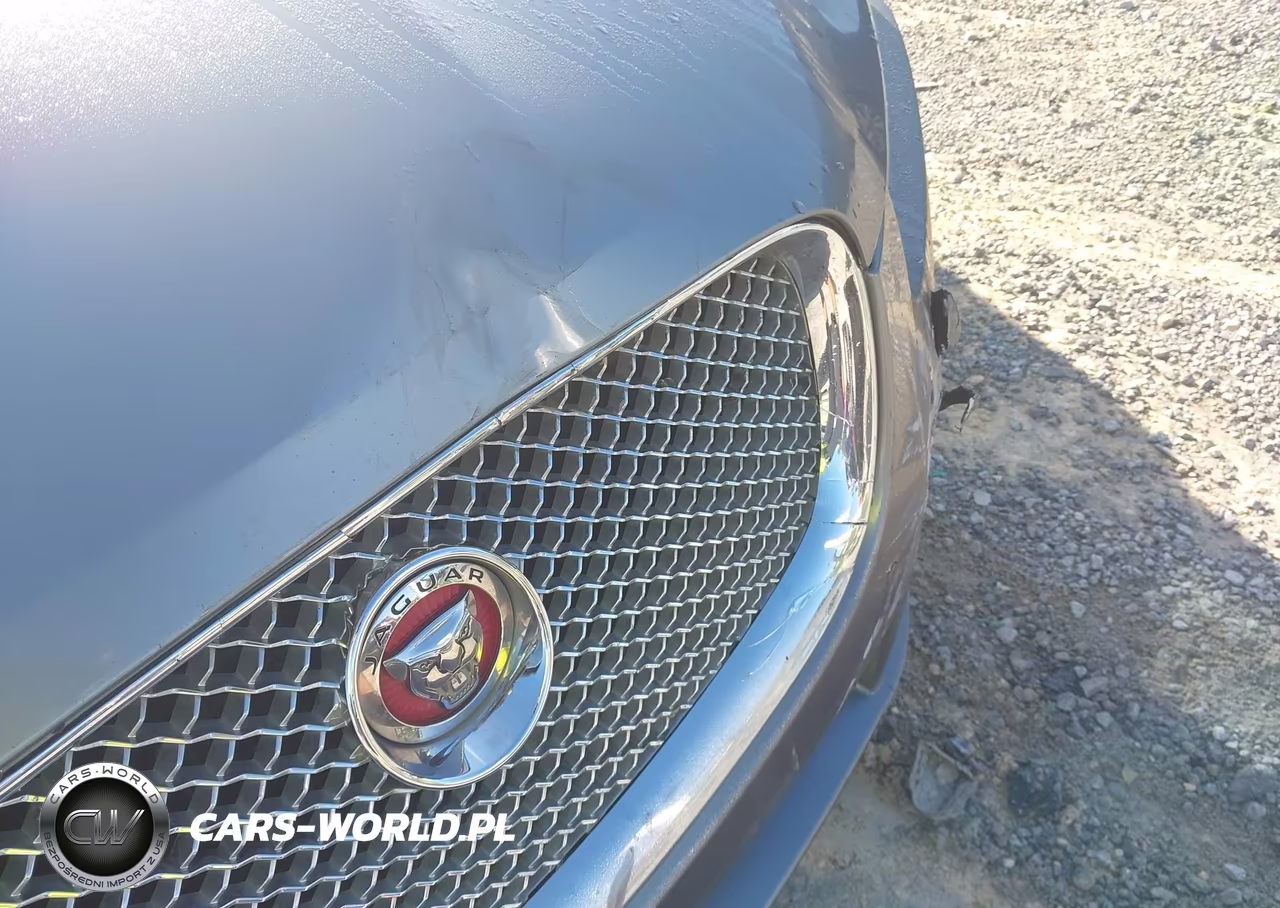 2015 Jaguar Xf 2.0T Premium VIN:SAJWA0FS0FPU64259 - 17
