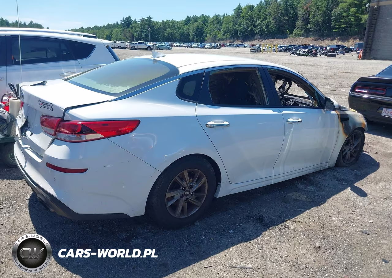 2020 Kia Optima Lx VIN:5XXGT4L37LG383473 - 4