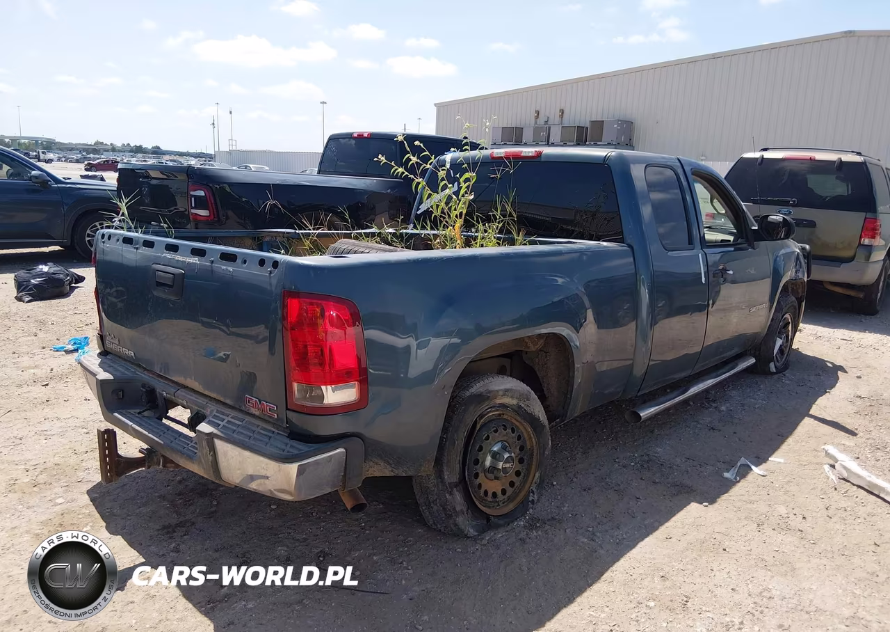 2008 GMC Sierra 1500 Work Truck VIN:1GTEC19X18Z288511 - 4