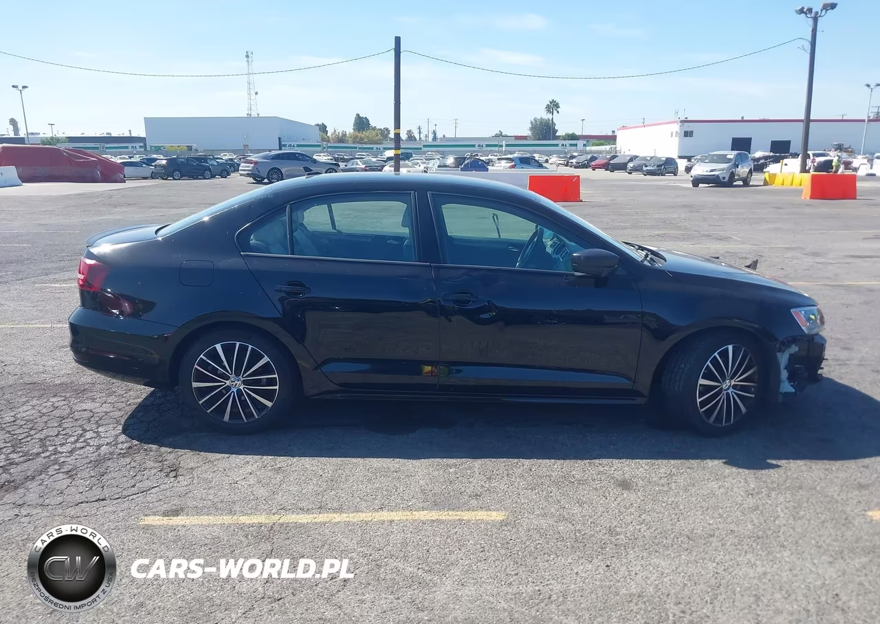2016 Volkswagen Jetta 1.8T Sport VIN:3VWD17AJ9GM377302 - 14
