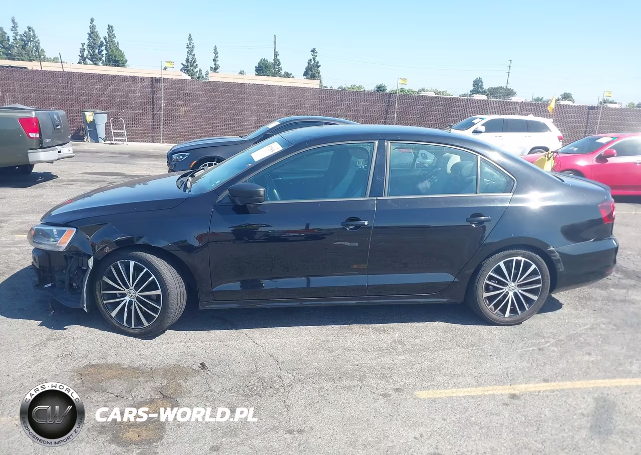 2016 Volkswagen Jetta 1.8T Sport VIN:3VWD17AJ9GM377302 - 15