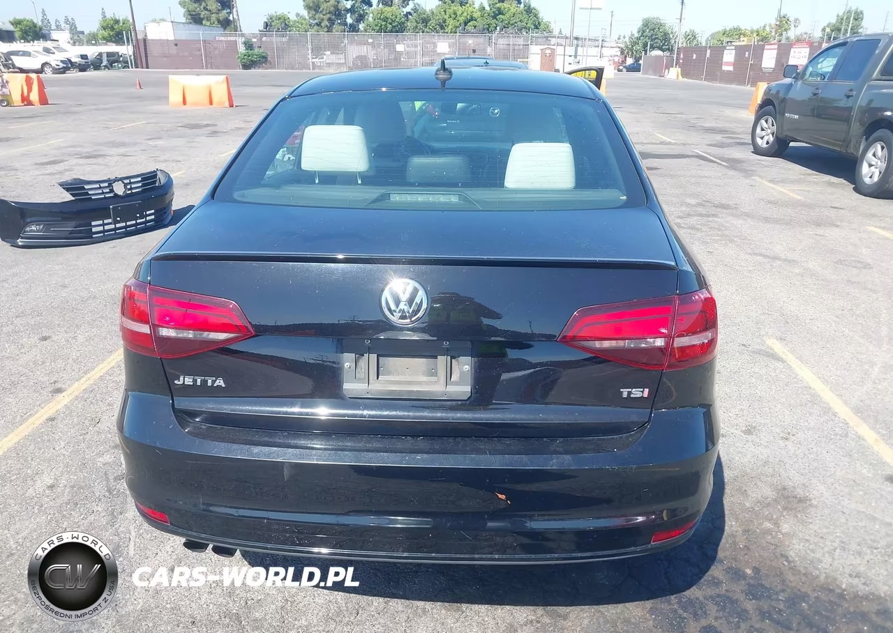2016 Volkswagen Jetta 1.8T Sport VIN:3VWD17AJ9GM377302 - 17