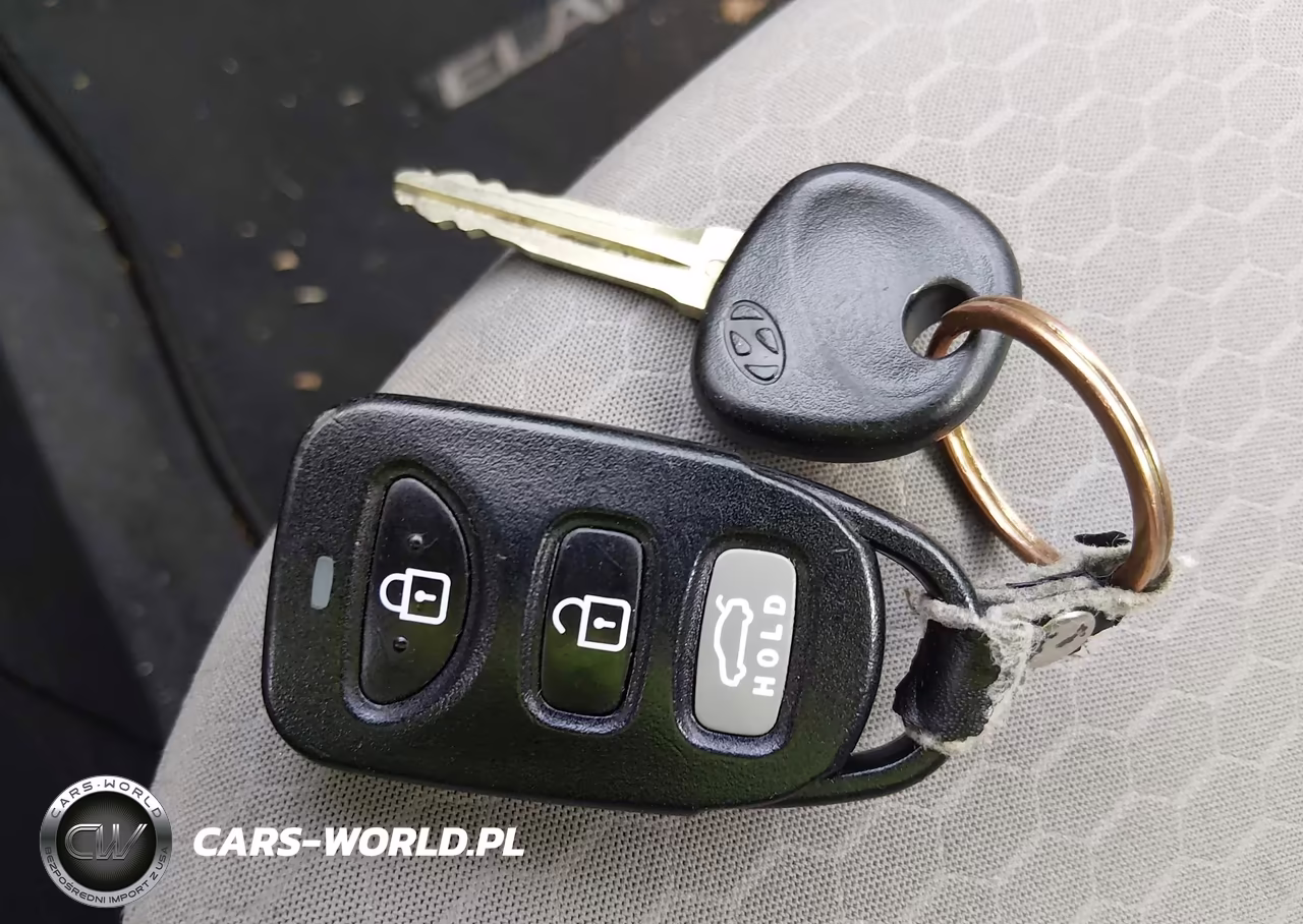 2019 Hyundai Elantra Se VIN:KMHD74LF1KU839618 - 11